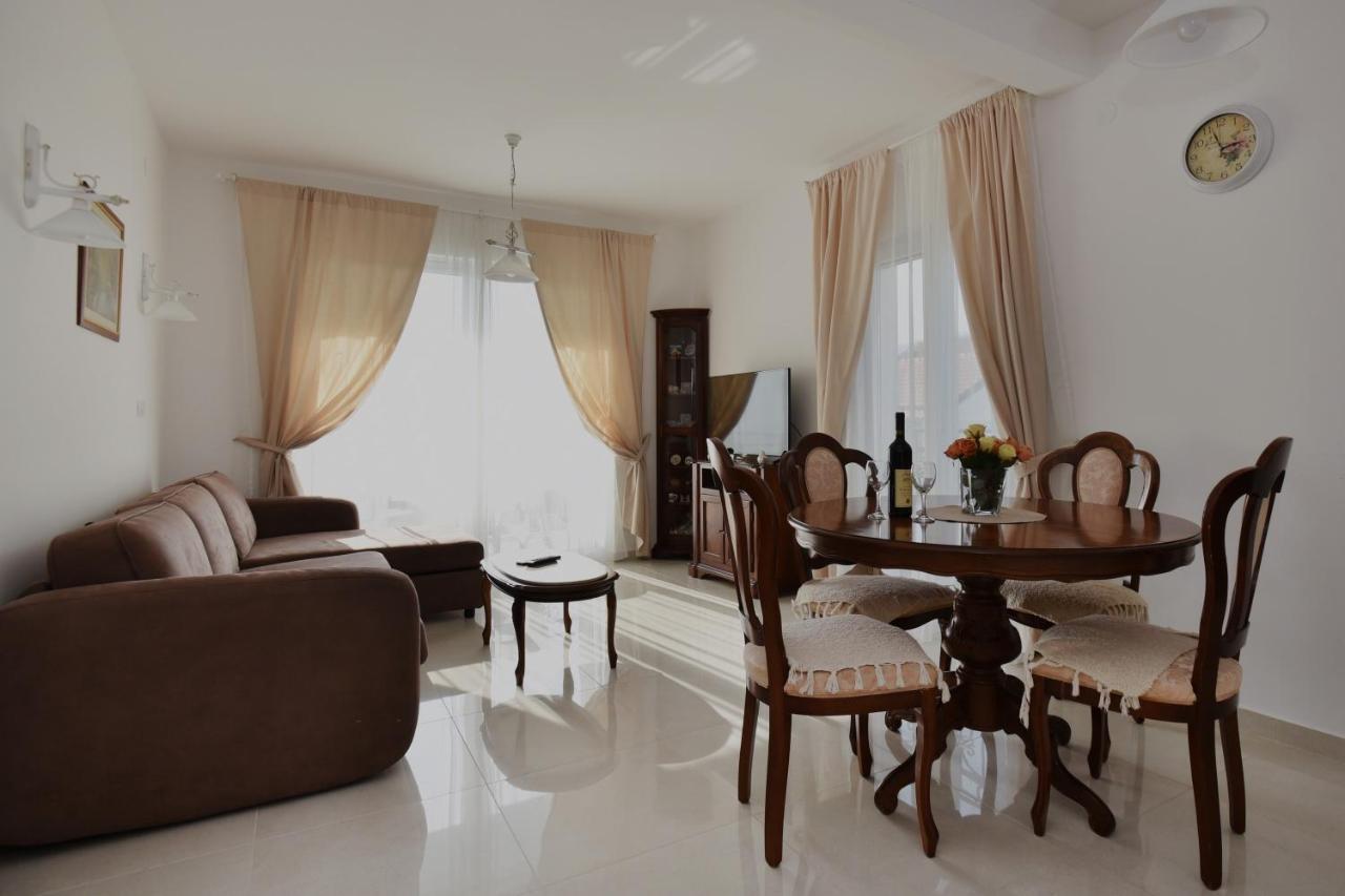Villa Julia Baošići المظهر الخارجي الصورة