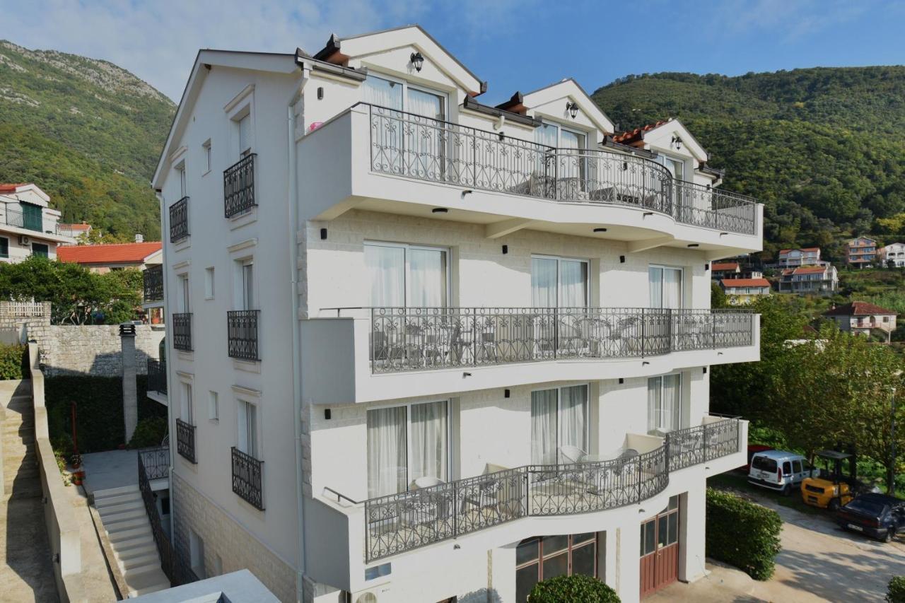 Villa Julia Baošići المظهر الخارجي الصورة